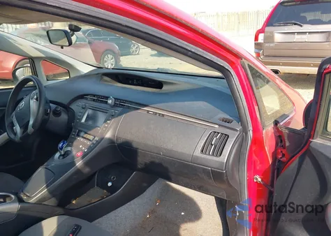 2013 Toyota Prius Two z USA, uszkodzony, nr VIN JTDKN3DU6D5644118